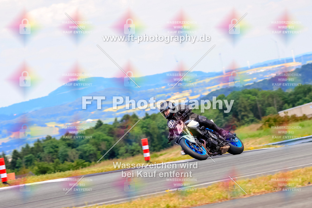 _TCM5166 | Hier findet Ihr Bilder von Touristenfahrten auf der Nürburgring Nordschleife oder von anderen Veranstaltungen die ich besucht habe. Viel Spass beim Durch Schauen 