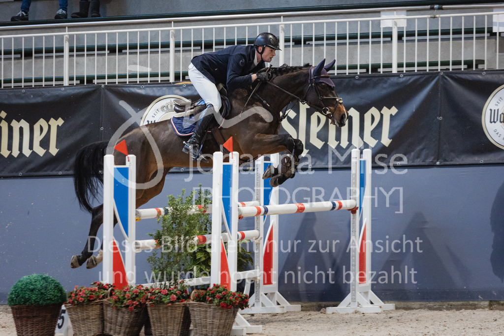 221217_Warstein_Stil-M-278 | Deine schönsten Turniermomente als professionelle Fotos! Entdecke hochwertige Pferdesport-Fotografie im Online-Shop. Jetzt Fotos finden & bestellen!