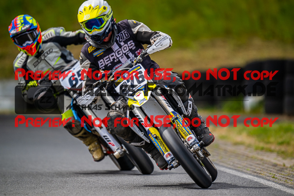 MaZZes_FotoMatrix_220528_9370 | Fotograf Mathias Schmid
Sportfotograf,
Eventfotograf,
Hochzeitsfotograf,
Portraitfotograf