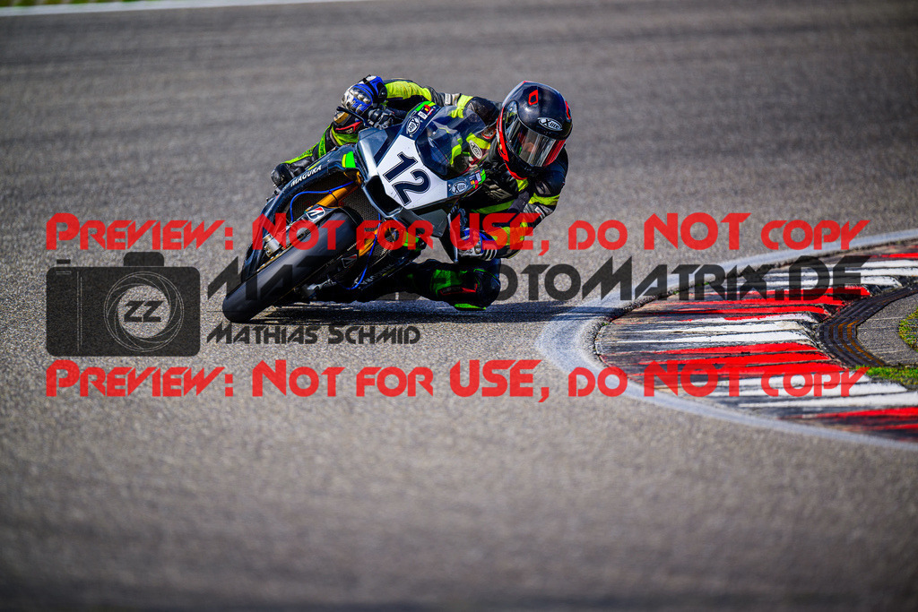 MaZZes_FotoMatrix_240911_6007705_5771 | WEISS