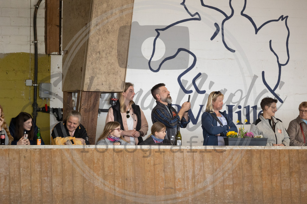 994A9493 | sabrinanicolaifotografie - Realisiert mit Pictrs.com