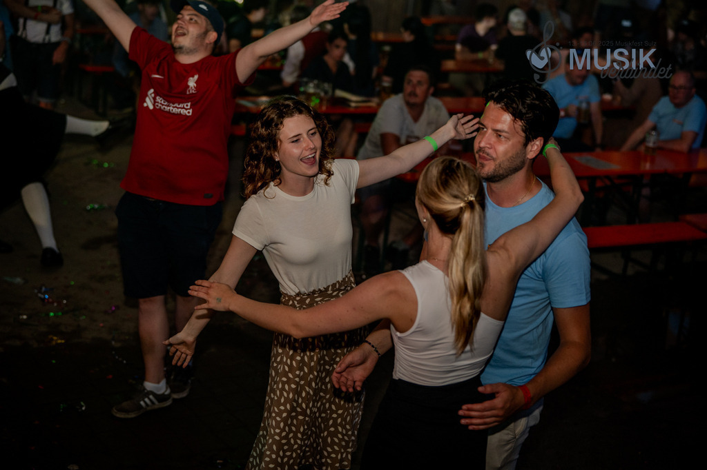 DSC_5145 | "Fussifoto.com – Ihr Ansprechpartner für hochwertige Fotografie! Entdecken Sie kreative Bilder und professionelle Dienstleistungen. Kontaktieren Sie uns für Ihre Projekte!"