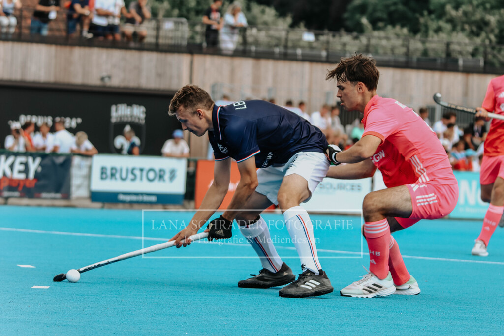 EM_MU18_F_GER-FRA_Lille_bearbeitet (136 von 433) | lanaschraderfotografie - Realisiert mit Pictrs.com