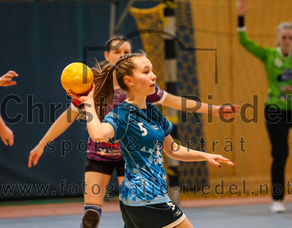 2024-03-09_068_SpVgg_Altenerding_gegen_Eintracht_Dachau-Karlsfeld | Erding, Deutschland, 09.03.2024:
Handball, Bezirksoberliga Frauen Altbayern 2023 / 2024, 17. Spieltag, SpVgg Altenerding gegen Eintracht Dachau-Karlsfeld, Endergebnis: 26:25

Theresa Biller (TSV Eintracht Karlsfeld, #5)

Foto: Christian Riedel / fotografie-riedel.net