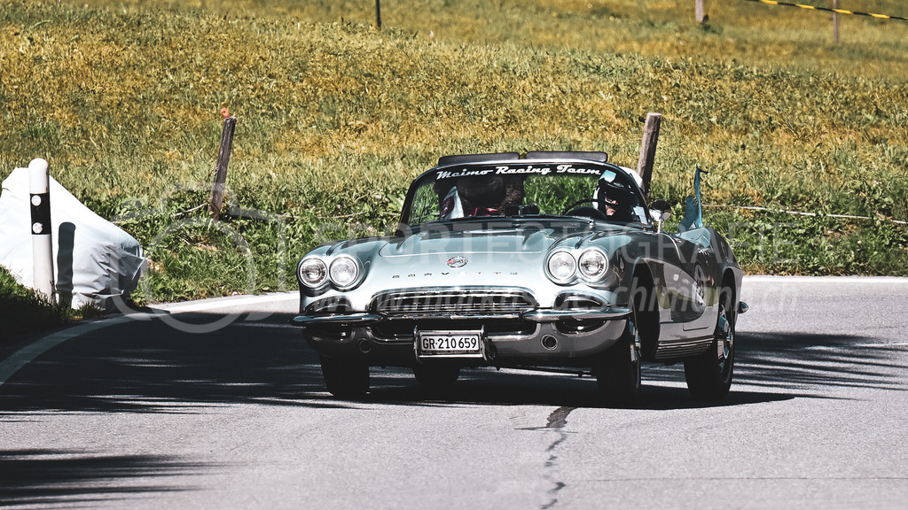 19. Arosa ClassicCar 2023 - 1. September 2023 | 19. Arosa ClassicCar 2023
Arosa, Schweiz
Meier Hansruedi aus Arosa / Bäch mit der Startnummer 117 in einem Chevrolet Corvette C1, Jahrgang 1962, in der Klasse Alpine Performance.
@arosaclassiccar, @arosa.official, #arosaclassiccar, #arosa, #76curves, #classiccar
Bild: Sportfotografie Markus Aeschimann | www.markus-aeschimann.ch - Realisiert mit Pictrs.com