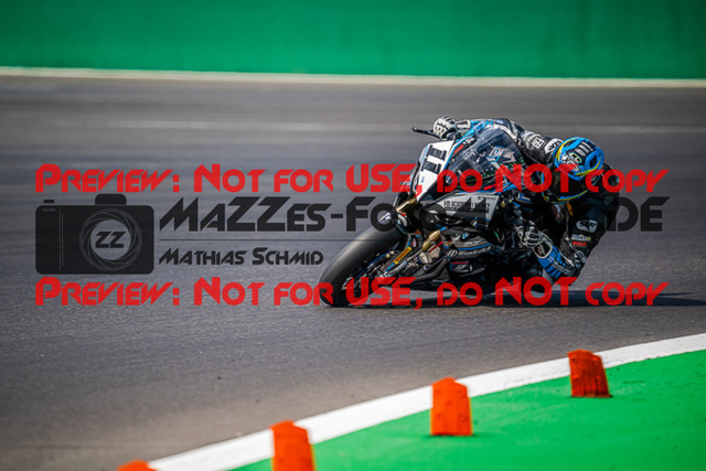 MaZZes_FotoMatrix_220508_95545 | Fotograf Mathias Schmid
Sportfotograf,
Eventfotograf,
Hochzeitsfotograf,
Portraitfotograf