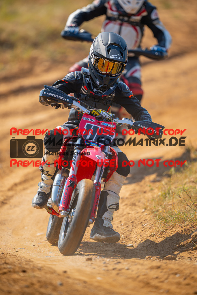 MaZZes-Fotomatrix-20260815-605102 | ROOKIES