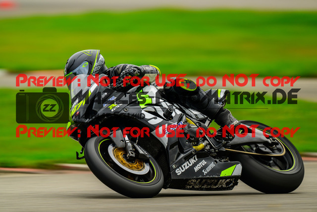 MaZZes_Fotomatrix_20241003_6007705_2322-2 | ROT