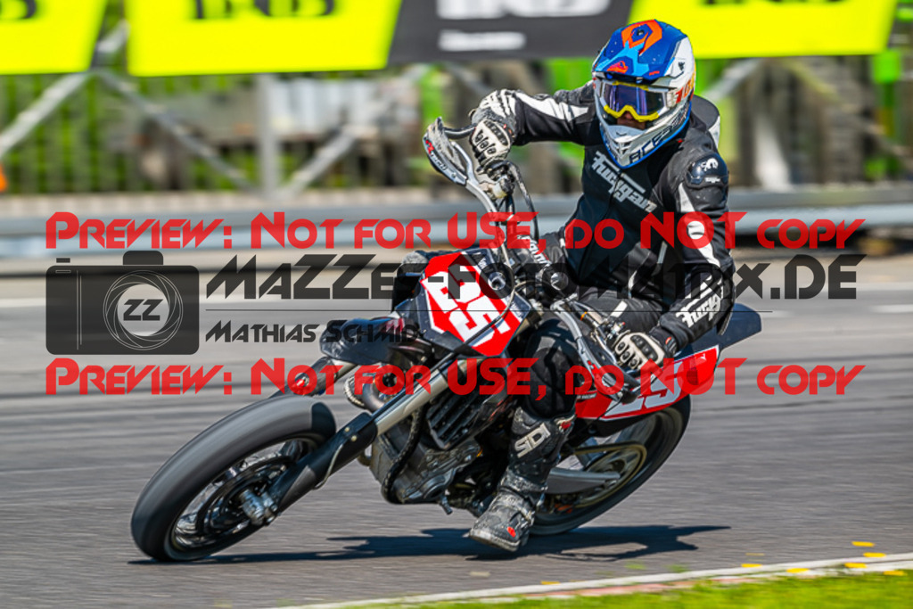 MaZZes_FotoMatrix_230527_8410 | S4