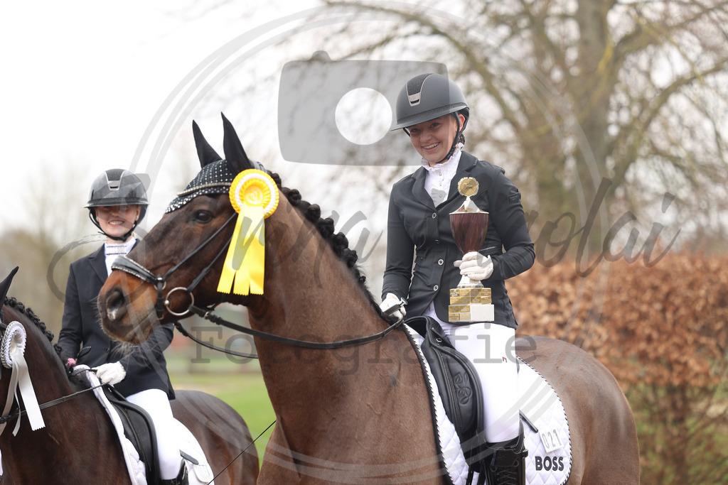 994A9166 | sabrinanicolaifotografie - Realisiert mit Pictrs.com