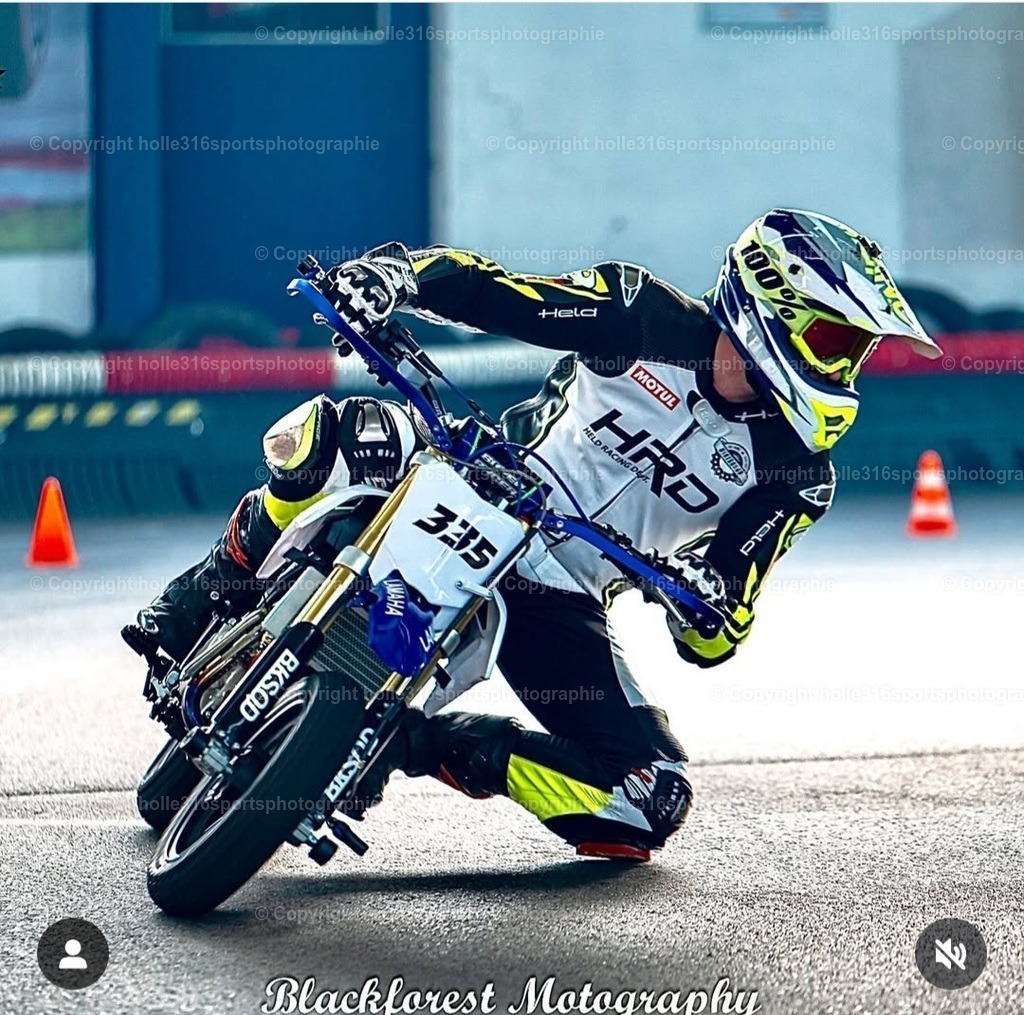 Screenshot_20250122_212249_Instagram | Sportfotografie , Motorsport, Motoross, Reitsport, Mointainbike, Enduro,
Landschaft , Outdoor, Eventfotografie, Landschaft, Bilder online bestellen - Realisiert mit Pictrs.com
