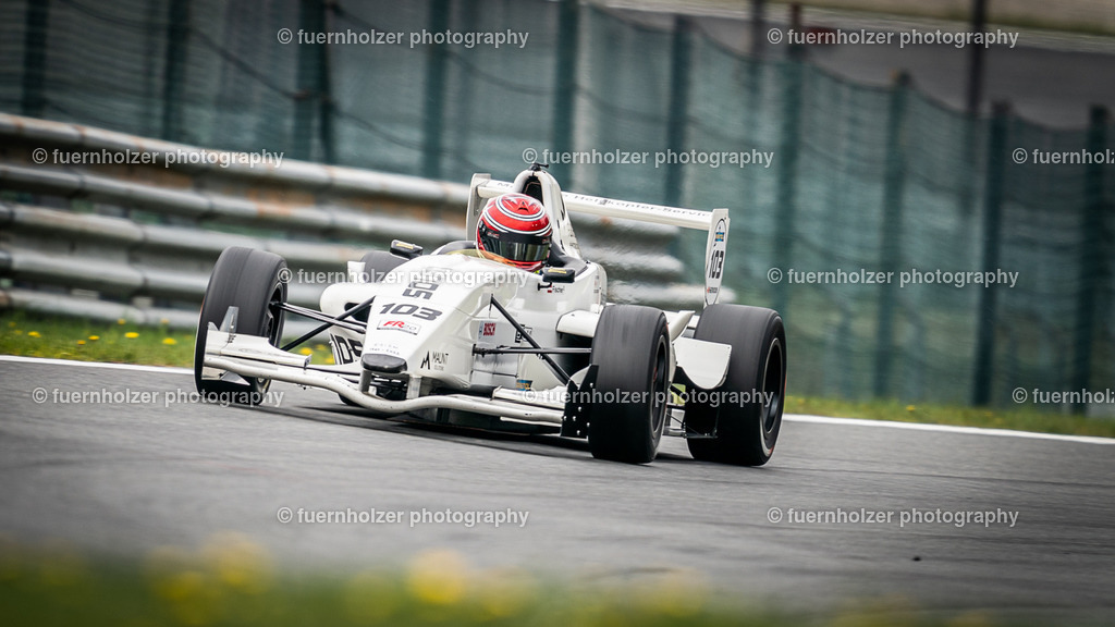 fuernholzer_220501-C3-1998 | © Thomas Fuernholzer