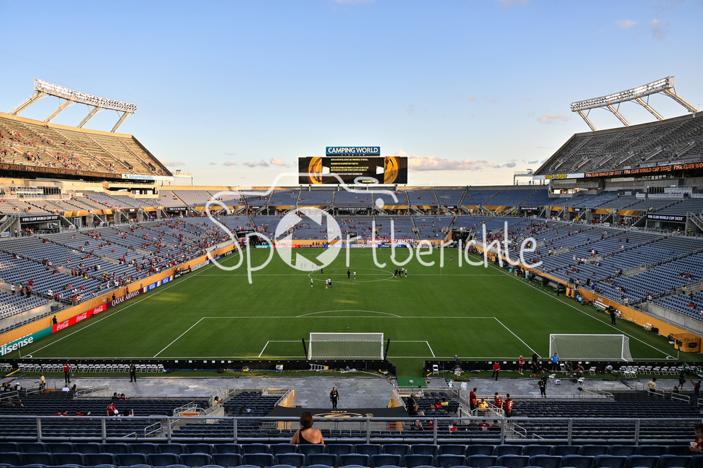 Los Angeles FC - CR Flamengo | Im Camping World Stadium von Orlando - Florida findet heute das Gruppenspiel zwischen Los Angeles und Flamengo statt / Stadionfoto / Stadionbild / Symbolbild / FIFA Club World Cup: Los Angeles FC - CR Flamengo, Camping World Stadium am 24.06.2025 / NOT FOR SALE IN USA