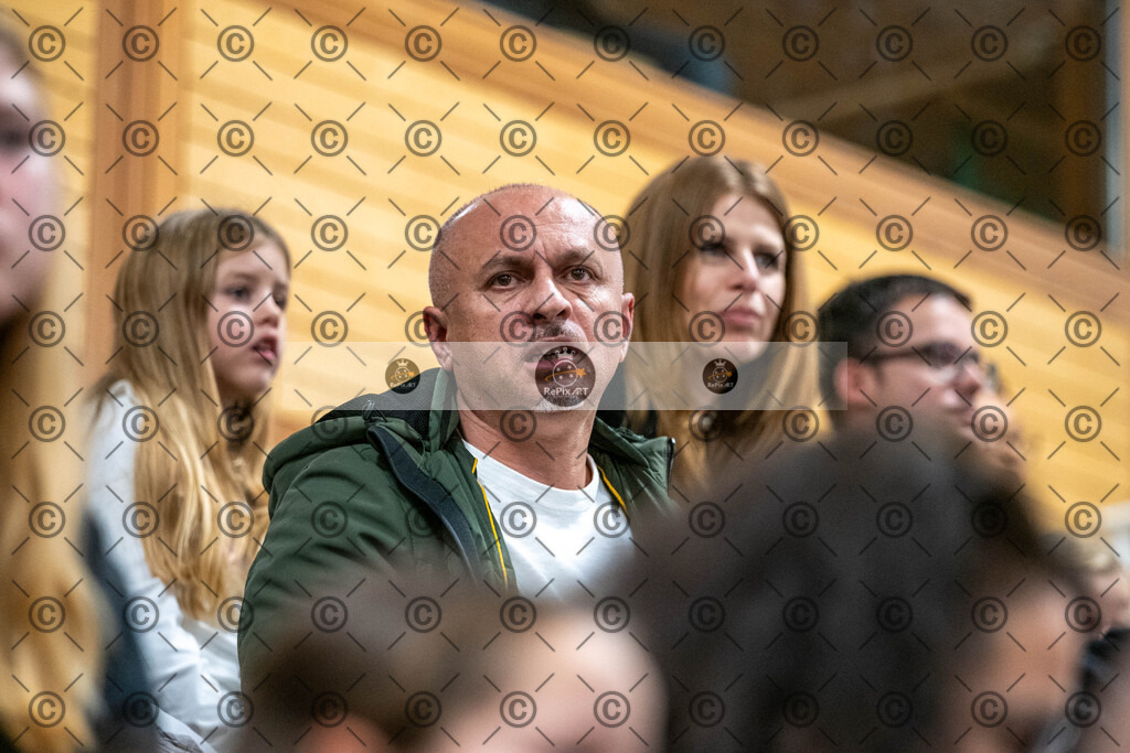 20231125_Hallenturnier_D_050 | Sport und Naturfotografie von Roberto Esposito zeigt echte Momente Bewegung und die Schönheit der Natur. Ausdrucksstarke Bilder schaffen Emotionen.
