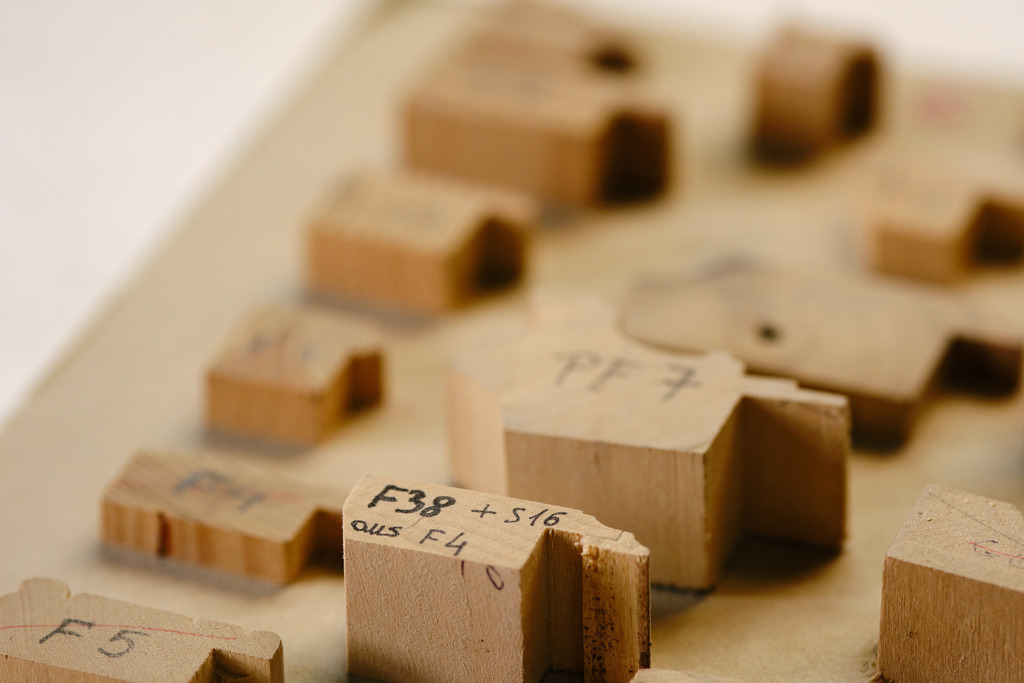 Bühlmayer Hofvergolder | WIen, Austria - April 29, 2025; C. Bühlmayer - K.u.K. Hofvergolder. - Realisiert mit Pictrs.com