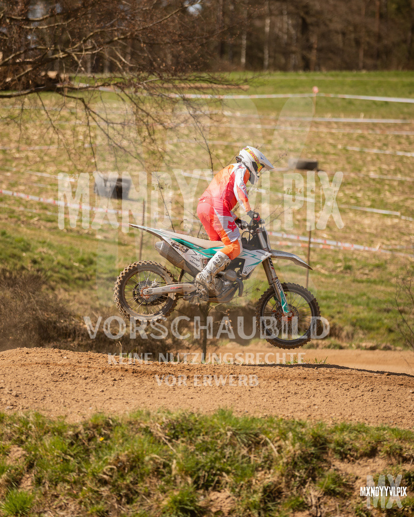 866A2840 | mxndyyvipix