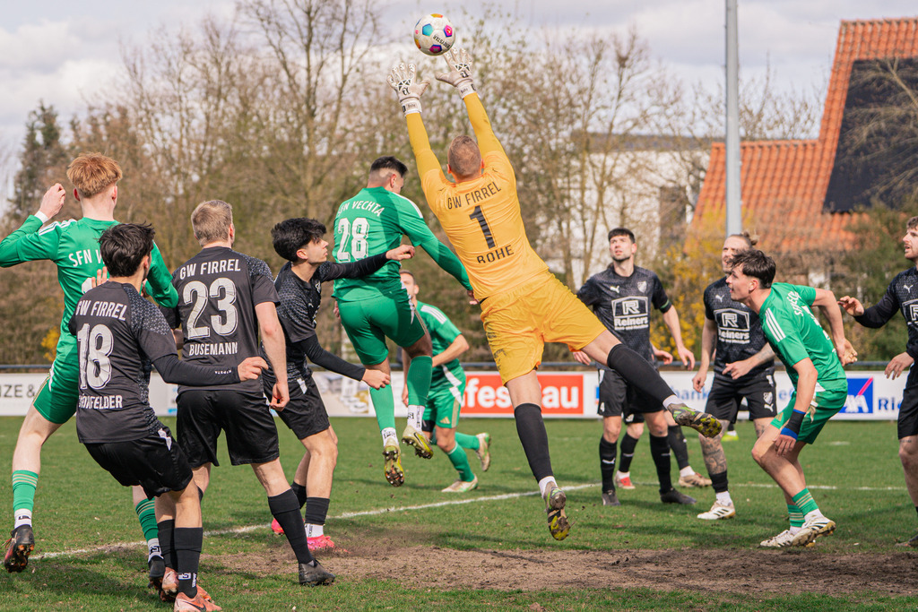 Fußball I Herren I Saison 2025-2026 I Landesliga Weser-Ems I 22. Spieltag I SFN Vechta - GW Firrel I 15186 | jns.sportfotos - Realisiert mit Pictrs.com