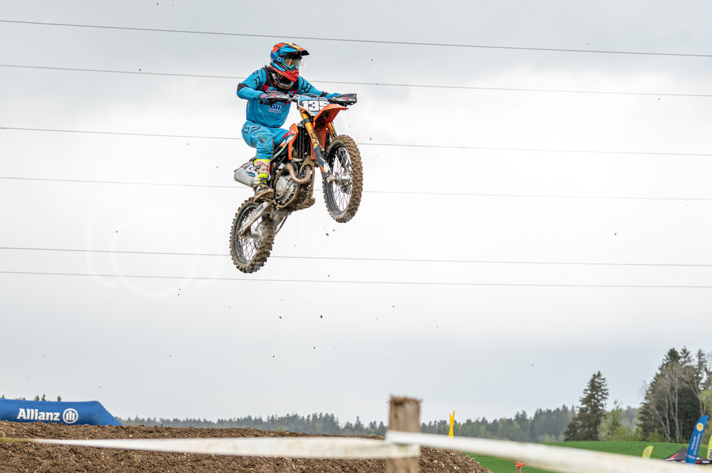 Motocross Schlatt bei Winterthur - 30. April 2022 | Motocross Schlatt bei Winterthur
MC Wila, Schlatt bei Winterthur
Bild: Sportfotografie Markus Aeschimann | www.markus-aeschimann.ch - Realisiert mit Pictrs.com