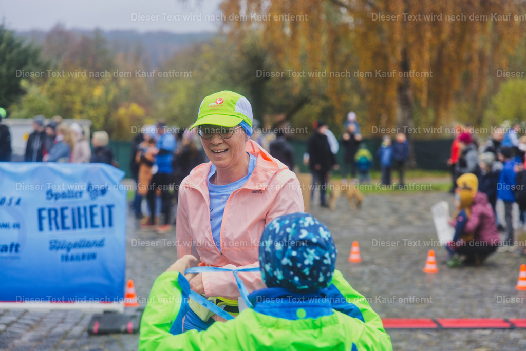 cineathletes-huegelland-2025-11-09-12-39-16 | Sportfotografie rund um Obstacle Course Racing und Trail Run - Realisiert mit Pictrs.com