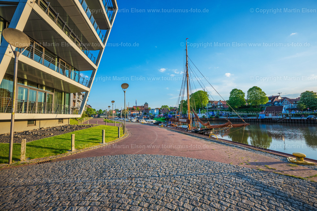 Stade Hafencity_ELS_5973010525 Kopie | Fotos aus den Touristenorten aus Norddeutschland. - Realisiert mit Pictrs.com
