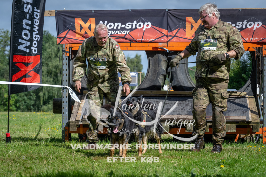 1105_ZZ91915 | kk-dogfotos