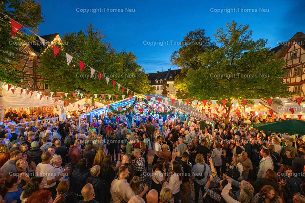 5_Winzerfest-Bensheim | Winzerfest 2025, Bensheim, Innenstadt,,zur blauen Stunde, Nacht, Bild: Thomas Neu