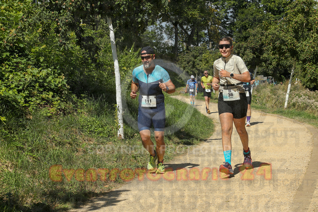 250824_1231_EX1_9610 | Sportfotografie im Rhein-Sieg Kreis, Köln, Bonn, NRW, Rheinland Pfalz, Hessen, etc. Unser Tätigkeitsfeld umfasst den Laufsport vom Volkslauf über den Marathon, Duathlon, Triathon bis zum Ultralauf wie Kölnpfad Ultra oder Schindertrail.