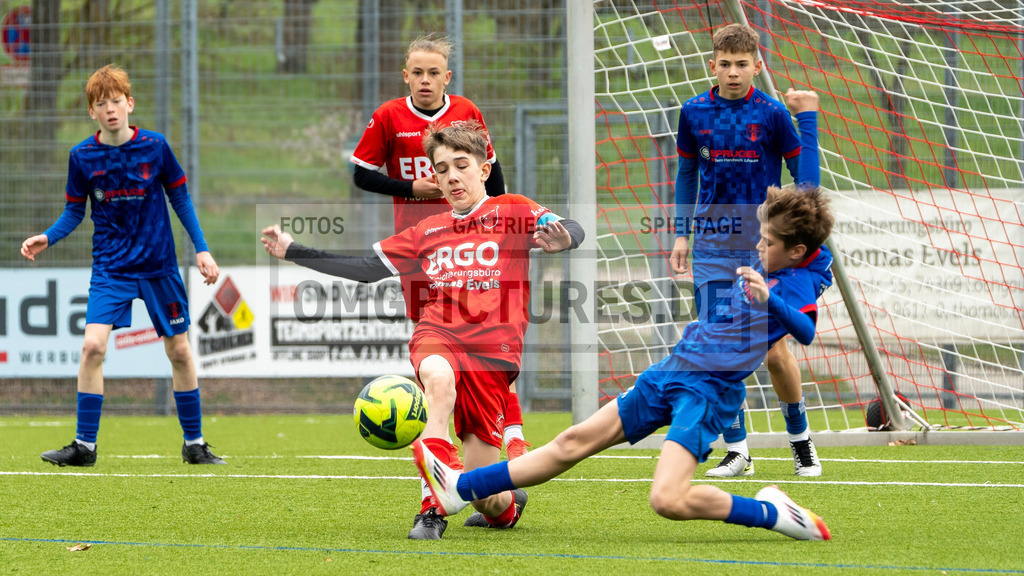 _OMG5043 | www.omgpictures.de, Sportfotograf, Verein, Fotograf, Baden Württemberg, Stuttgart, Heilbronn, omgpictures, Spieltag,  - Realisiert mit Pictrs.com