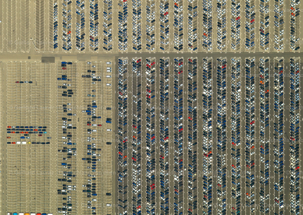 2696176 | Autoauslieferungslager bei Lahr