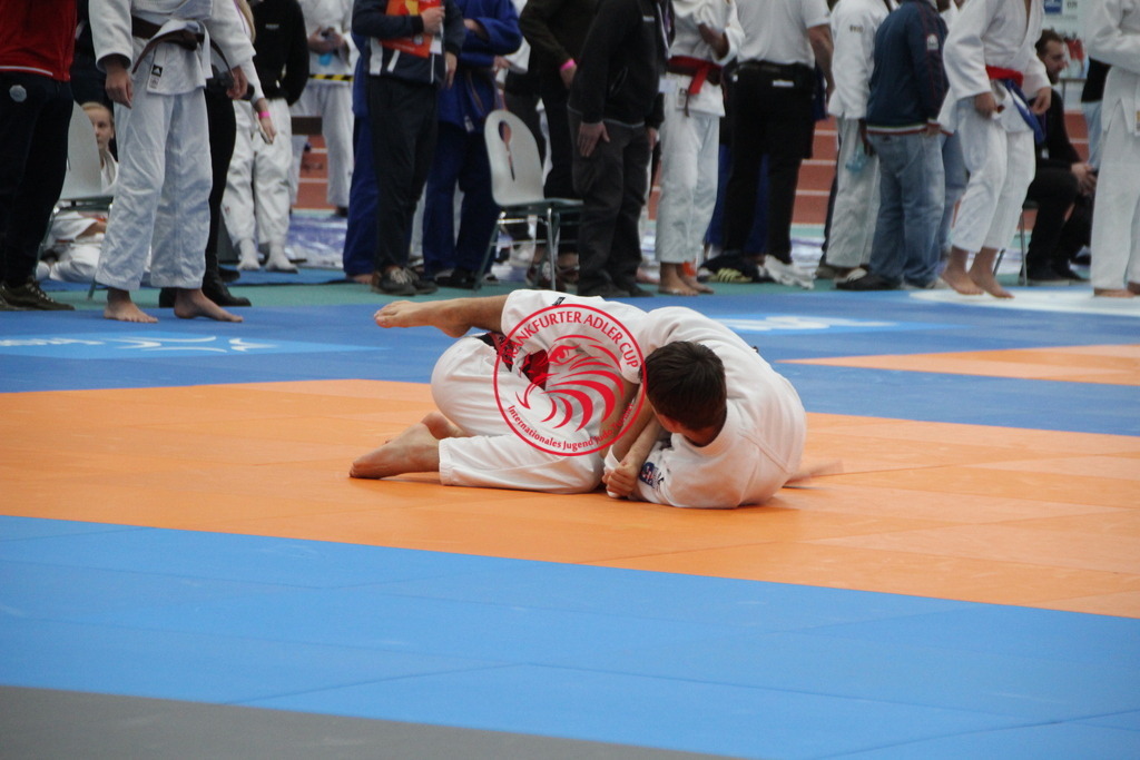 IMG_1103 | Fotos vom Adler Cup - Pictures from Adler Cup

Hier findet Ihr alle Eindrücke und großen Momente der Adler Cup Wochenenden. Here you will find all impressions and great moments of the Adler Cup weekends. - Realisiert mit Pictrs.com