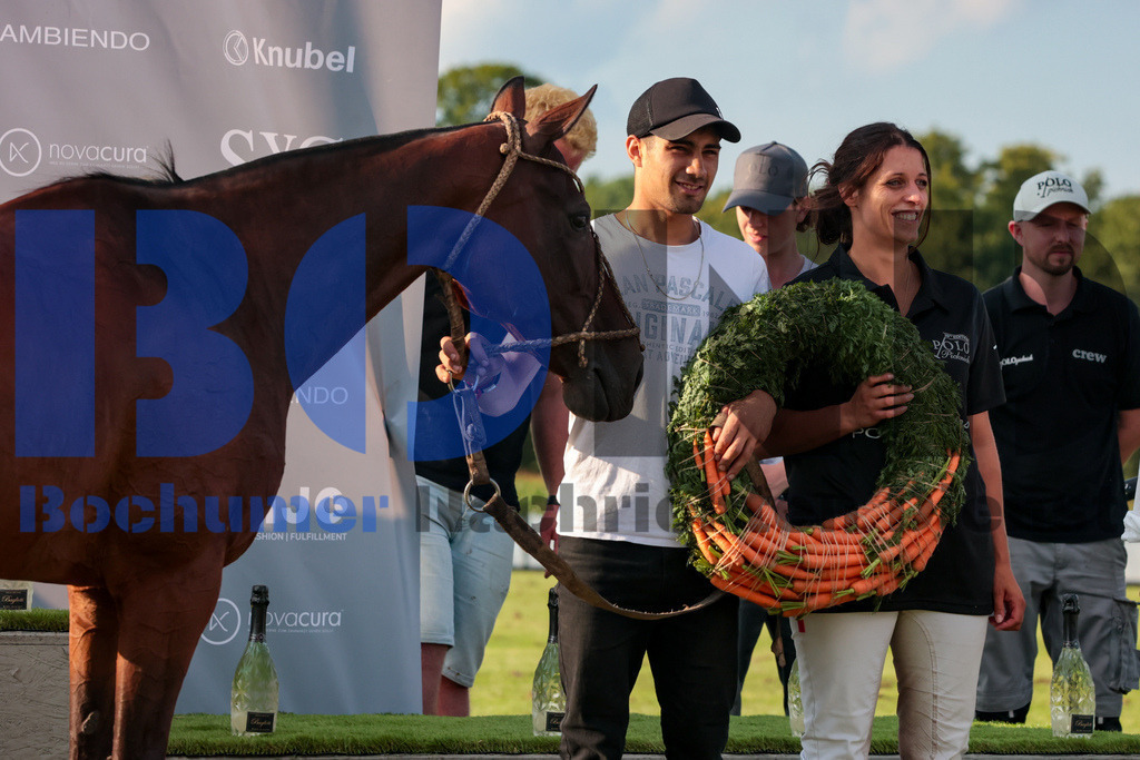 20. Polopicknick Muenster {date} -  | {headline}(Foto: Sebastian Sendlak / BOND) - Realisiert mit Pictrs.com