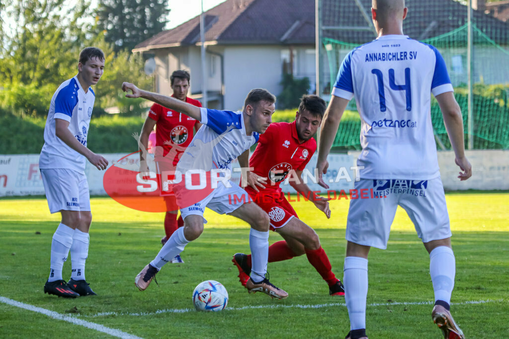 ASV Klagenfurt - SC St Veit 1-6, Unterliga Ost  3. Runde | Martin Linder (ASV Klagenfurt #14) ASV Klagenfurt - SC St Veit 1-6 am 11.08.2023 in Klagenfurt
(Sportplatz Annabichl), Austria, (Photo by Ernst Krawagner sport-fan.at) - Realisiert mit Pictrs.com