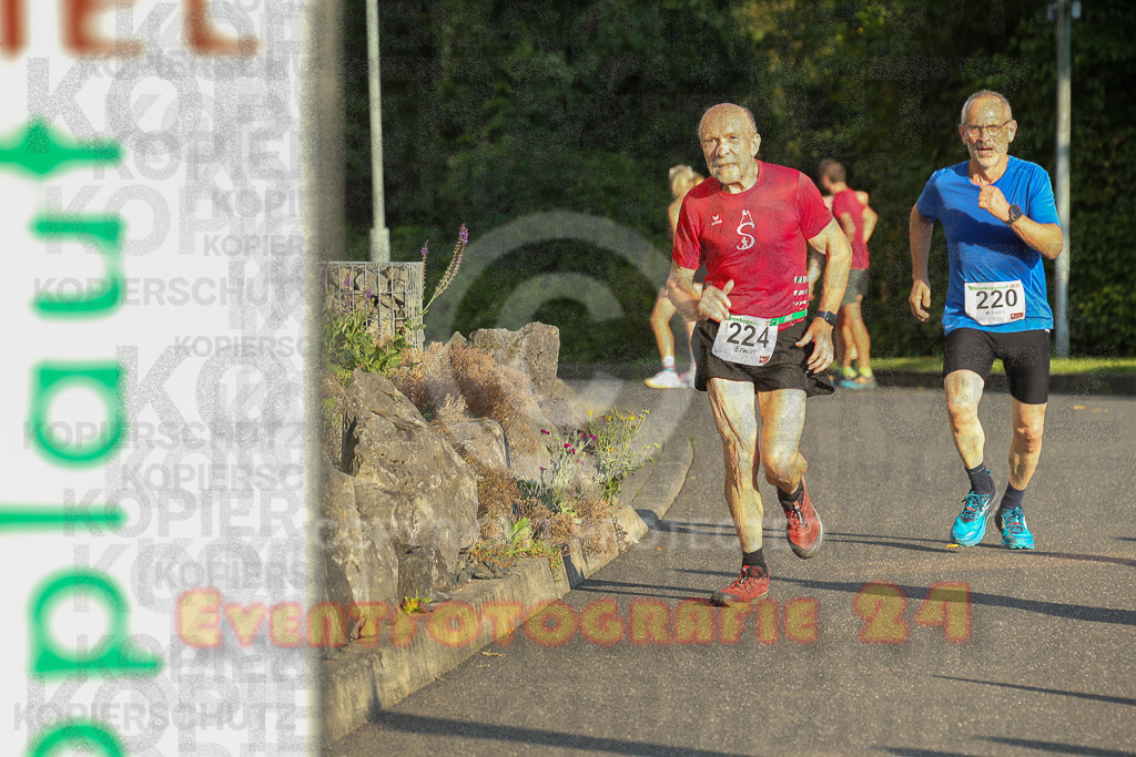 250801_1921_EX1_7691 | Sportfotografie im Rhein-Sieg Kreis, Köln, Bonn, NRW, Rheinland Pfalz, Hessen, etc. Unser Tätigkeitsfeld umfasst den Laufsport vom Volkslauf über den Marathon, Duathlon, Triathon bis zum Ultralauf wie Kölnpfad Ultra oder Schindertrail.