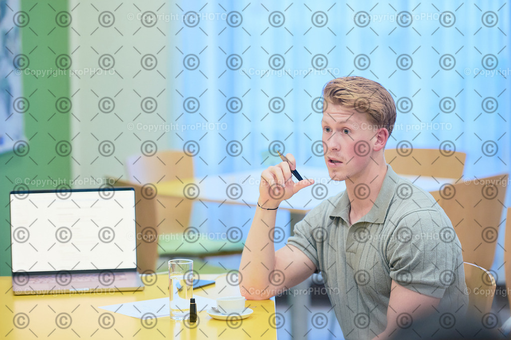 370_202509_EmployerBranding_NZ6_0413 | proPHOTO - Realisiert mit Pictrs.com