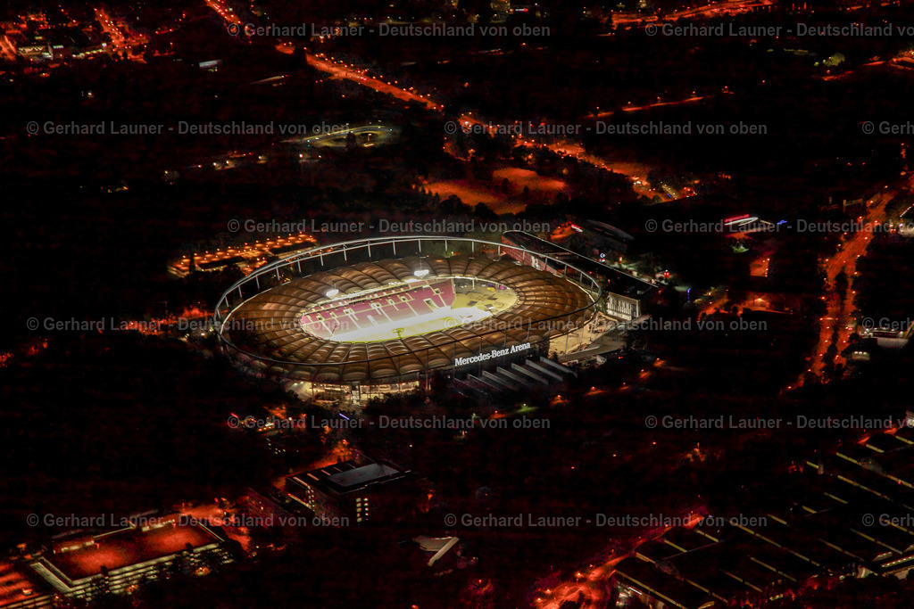 3081231 | Mercedes-Benz-Arena, Stuttgart, Nachtaufnahme