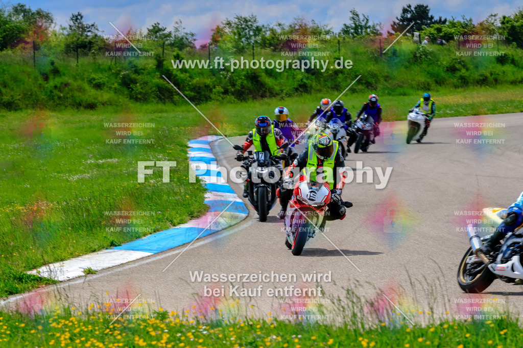 MotoTeam-0002 | Hier findet Ihr Bilder von Touristenfahrten auf der Nürburgring Nordschleife oder von anderen Veranstaltungen die ich besucht habe. Viel Spass beim Durch Schauen 