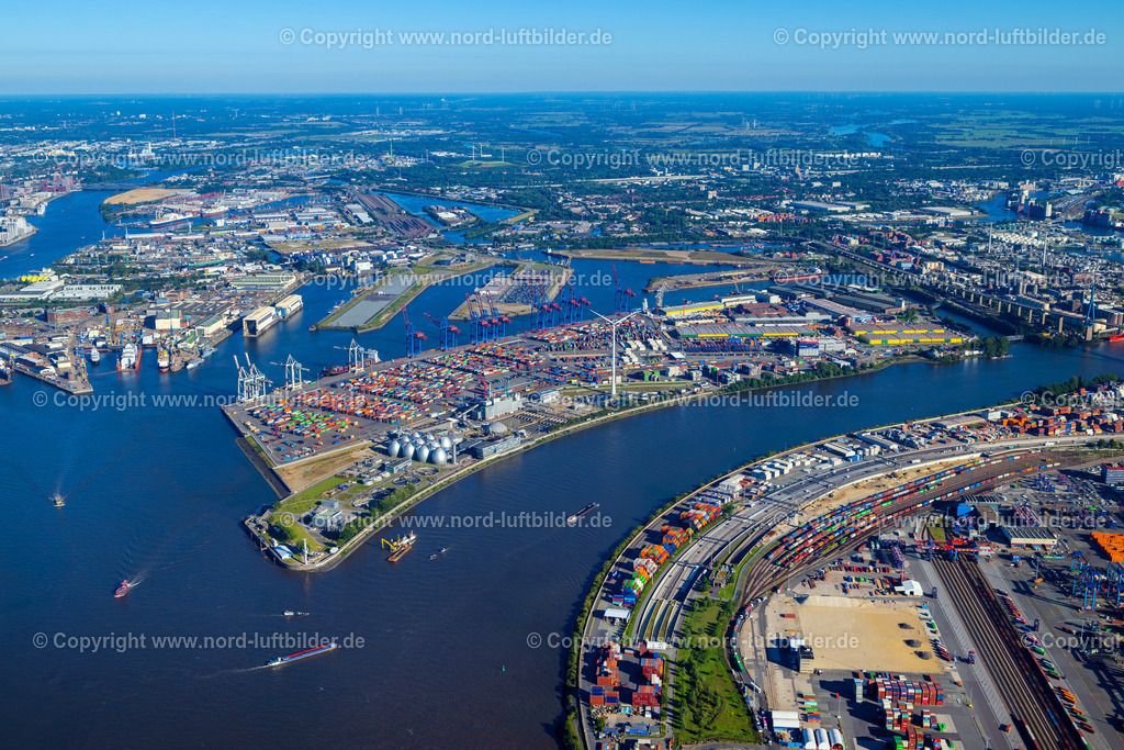 Hamburg_Tollerort_ELS_5383040923 | HAMBURG 21.08.2023 Containerterminal im Containerhafen des Überseehafen Container Terminal Tollerort in Hamburg. // Container Terminal in the port of the international port Container Terminal Tollerort in Hamburg. Foto: Martin Elsen