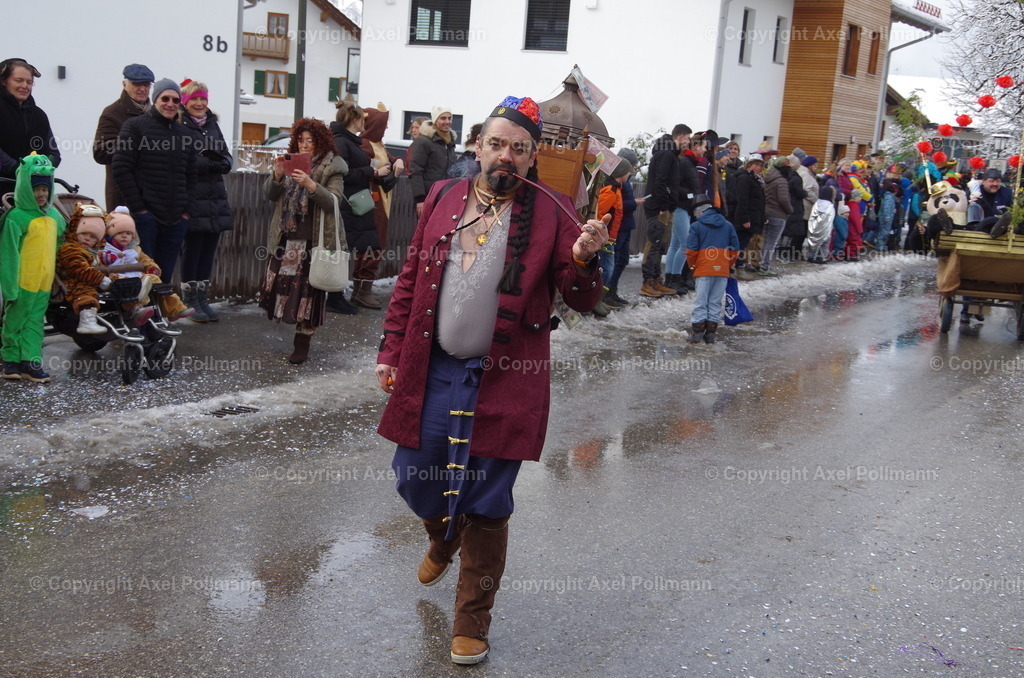 IMGP2820 | fotografiert von Axel PollmannLeonhardi Wallfahrt Benediktbeuern und Murnau, Fronleichnam, Fasching, Landschaft im Loisachtal und Benediktbeuern  - Realized with Pictrs.com