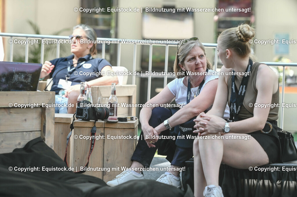 D78_3463 | equistock