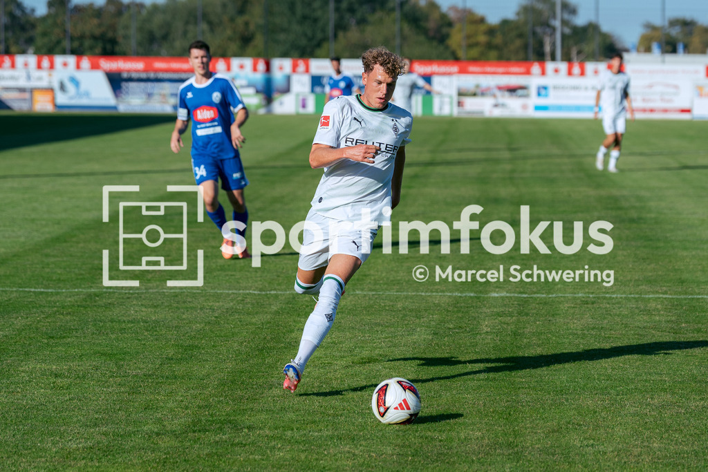 SSVg Velbert 02 – Borussia Mönchengladbach | Robin Hack (Borussia Mönchengladbach). Testspiel zwischen der SSVg Velbert 02 und Borussia Mönchengladbach in Velbert, 12.08.2026. Endstand: 0:8. sportimfokus / Marcel Schwering - Realisiert mit Pictrs.com