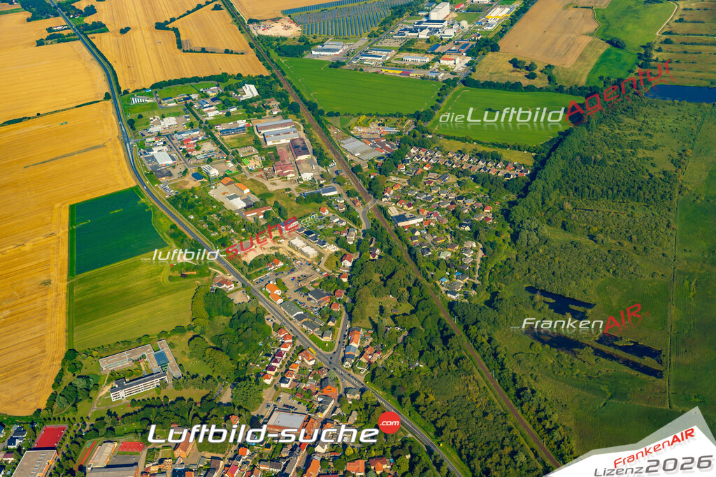 Luftbild Vs Google Maps  Damgarten gewerbegebiet  Ribnitz-Damgarten -Das Luftbild wurde 2025 vom UL-Flugzeug heraus erstellt ( keine Drohnenluftbilder ) - Hochauflösende Luftaufnahme -Nicht vergleichbar mit Google Maps oder Satelittenbilder- Die Geschenkidee !Mit Lizenz und Bildrechte bestellbar