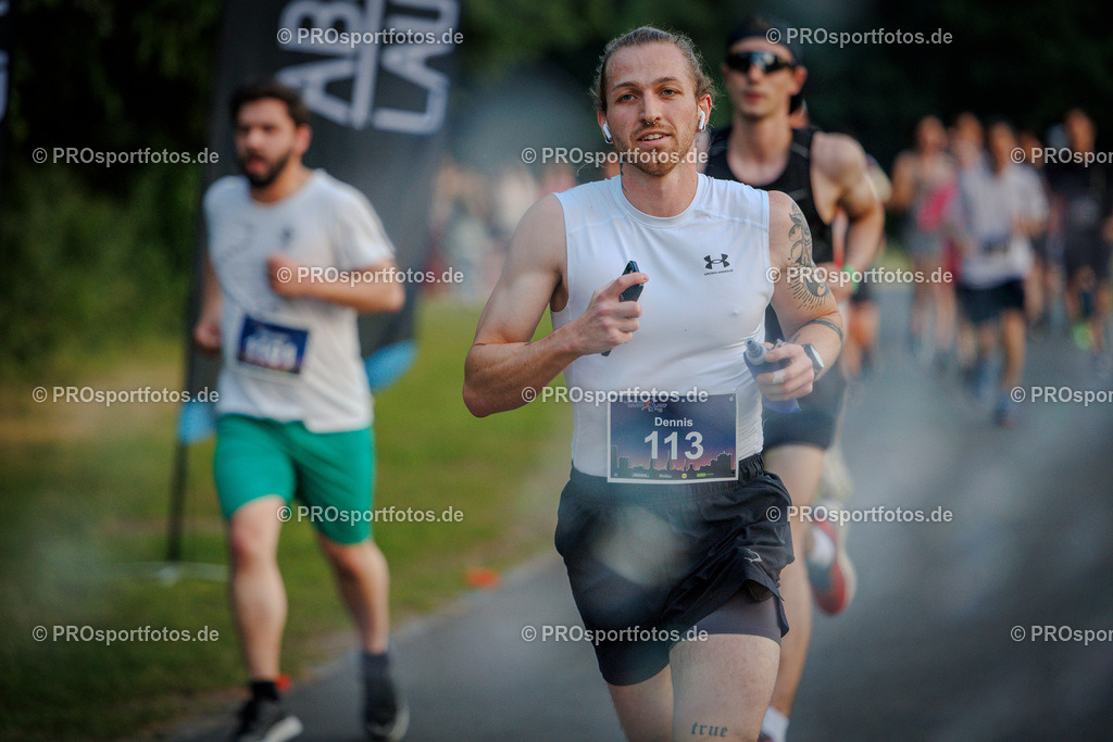 Sparda-Bank Nachtlauf Bonn; Bonn, 18.06.2025 | Impressionen vom Sparda-Bank Nachtlauf Bonn am 18.06.2025 in Bonn (Nordrhein-Westfalen). 