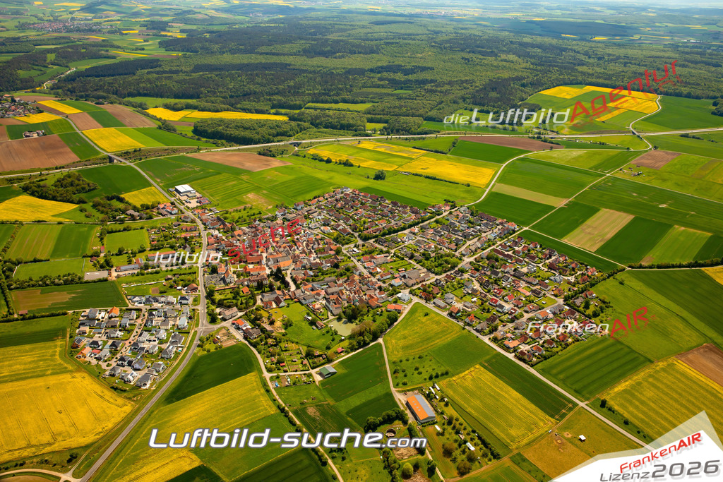 Das Luftbild zeigt :  Rödelmaier - Die Luftaufnahme wurde 2024 vom UL-Flugzeug aus erstellt ( keine Drohne ) - Hochauflösende Luftaufnahme - Für grossformatige Ausdrucke geeignet. Die Geschenkidee !Mit Lizenz und Bildrechte bestellbar
