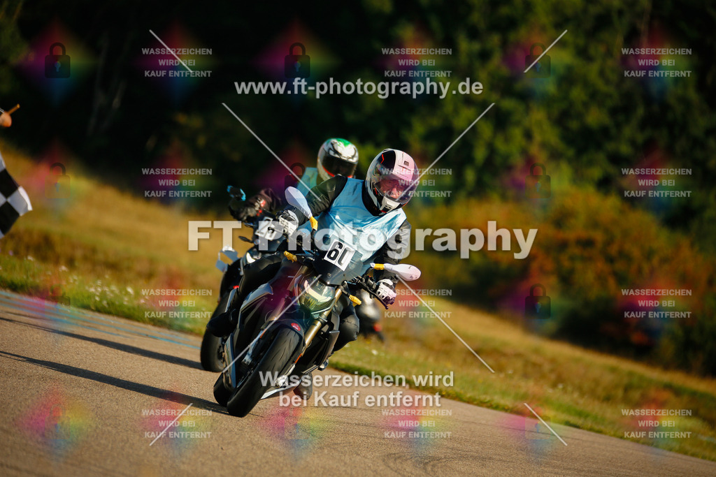 _MOT5745 | Hier findet Ihr Bilder von Touristenfahrten auf der Nürburgring Nordschleife oder von anderen Veranstaltungen die ich besucht habe. Viel Spass beim Durch Schauen 