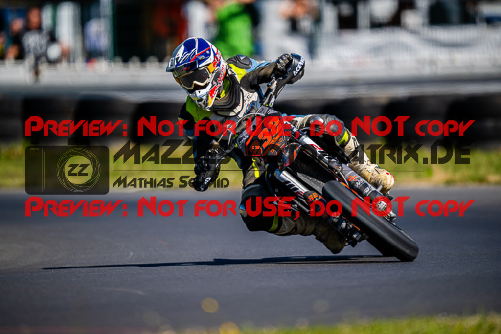 MaZZes_FotoMatrix_220703_8542 | S3