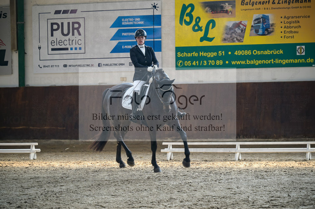 Reitturnier Voxtrup | Entdecke hochwertige Reitturnierfotos von Foto Oger. Professionell, emotional und authentisch – jetzt Lieblingsmomente im Shop bestellen.Deutschlandweite Turnierfotografie. - Realisiert mit Pictrs.com