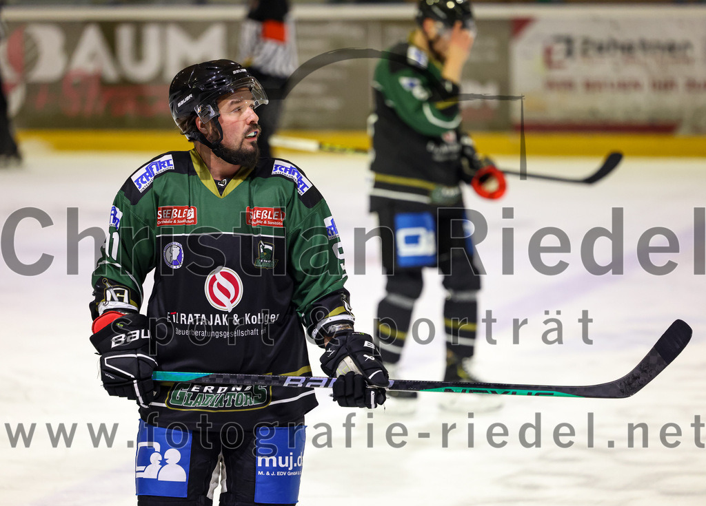 2022-12-16_046_TSV_Erding_gegen_EC_Pfaffenhofen | Erding, Deutschland, 16.12.2022:
Eishockey, Bayernliga 2022 / 2023, 21. Spieltag, TSV Erding gegen EC Pfaffenhofen, Endergebnis: 14:1

Rudolf Lorenz (Erding Gladiators, #91)

Foto: Christian Riedel / fotografie-riedel.net