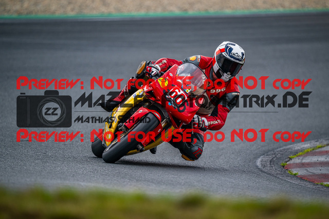 MaZZes_FotoMatrix_240724_6007705_6922 | ROT