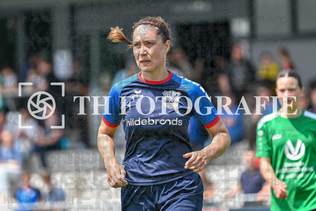 GER, FC Hauingen - SV Waldhaus, Frauen-Fussball, Rothaus Bezirkpokal, Finale, Saison 2024/2025, 29.05.2025 | Larissa Zimmermann (FC Hauingen, #10)GER, FC Hauingen - SV Waldhaus, Frauen-Fussball, Rothaus Bezirkpokal, Finale, Saison 2024/2025, 29.05.2025Foto: TH Fotografie/Thomas Hess
