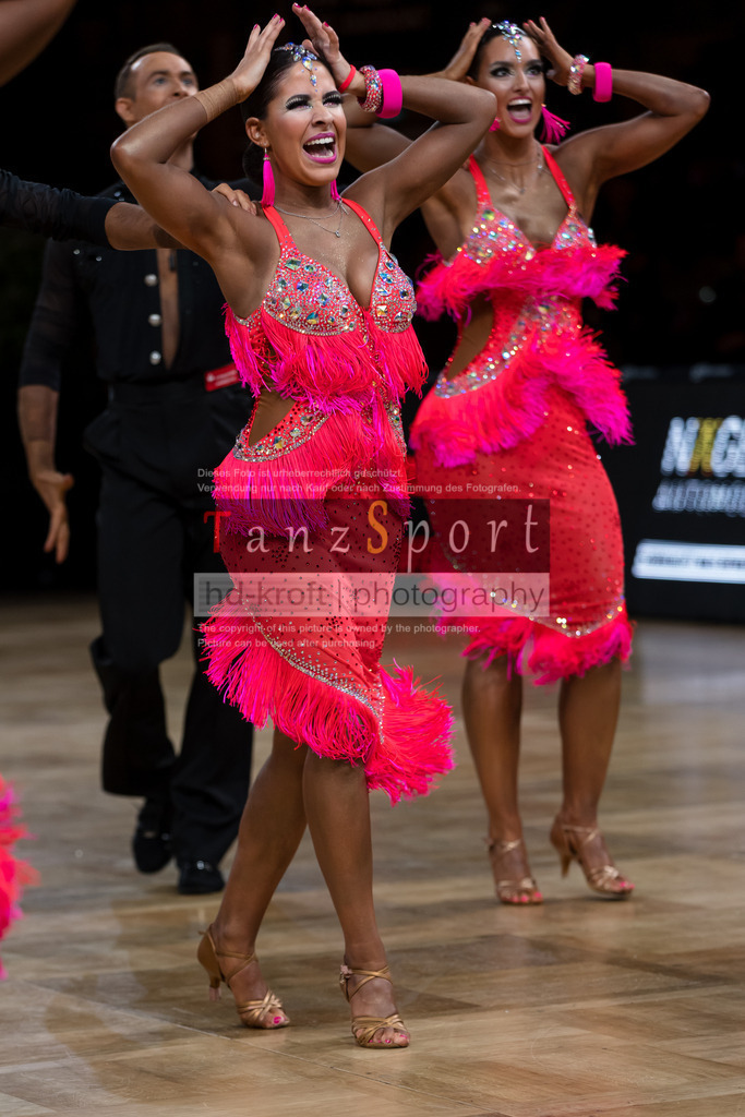 20241109_DM-Formationen_Vorrunde_0525 | Tanzsportbilder, Standardtanz, Lateintanz, WDSF, DTV, LTVB, dancecomp, goc, hessen tanzt, blaues band der spree, walzer, tango, wiener walzer, slowfox, quickstepp, samba, rumba, cha-cha-cha, paso doble. jive, hd-kroft photography, turniertanzsport